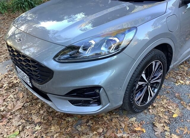 
								Ford Escape full									