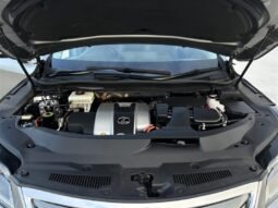 
										Lexus RX 450h full									