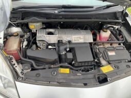 
										Toyota Prius Hybrid full									